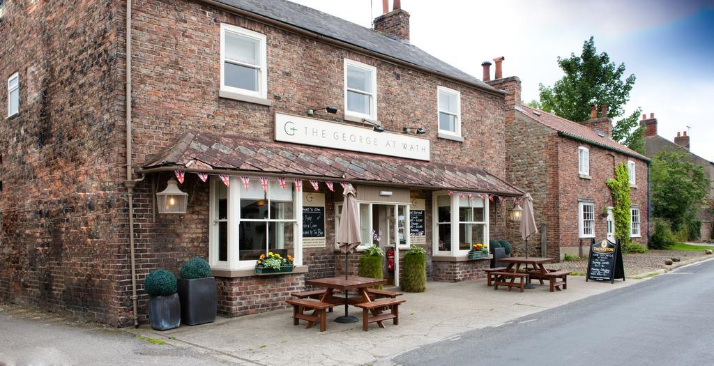 The George Country Inn, Wath Wath  Kültér fotó